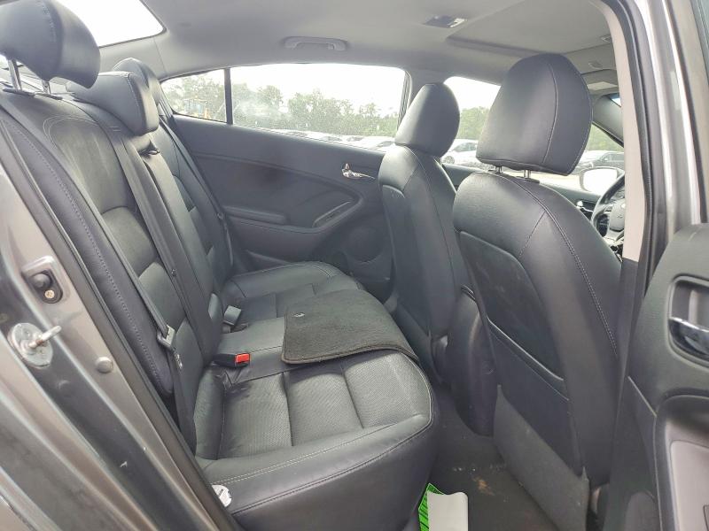58162126 :رقم المزاد ، KNAFZ4A81F5344134 vin ، 2015 Kia Forte مزاد بيع