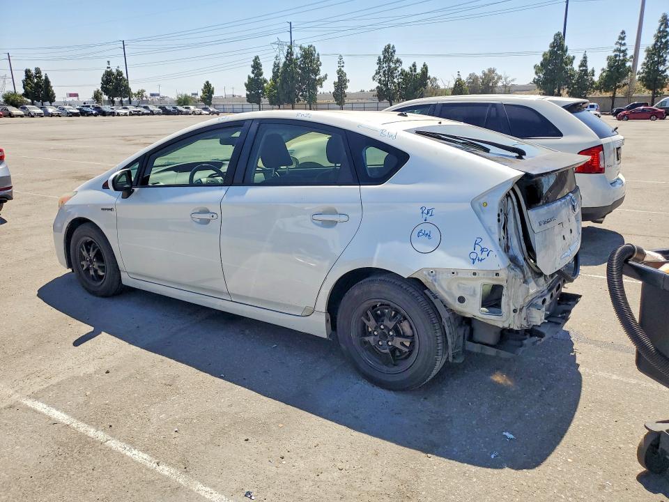 2015 Toyota Prius მანქანა იყიდება აუქციონზე, vin: JTDKN3DUXF0480744, აუქციონის ნომერი: 58814046