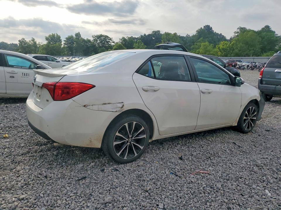 58820506 :رقم المزاد ، 2T1BURHEXHC897685 vin ، 2017 Toyota Corolla مزاد بيع