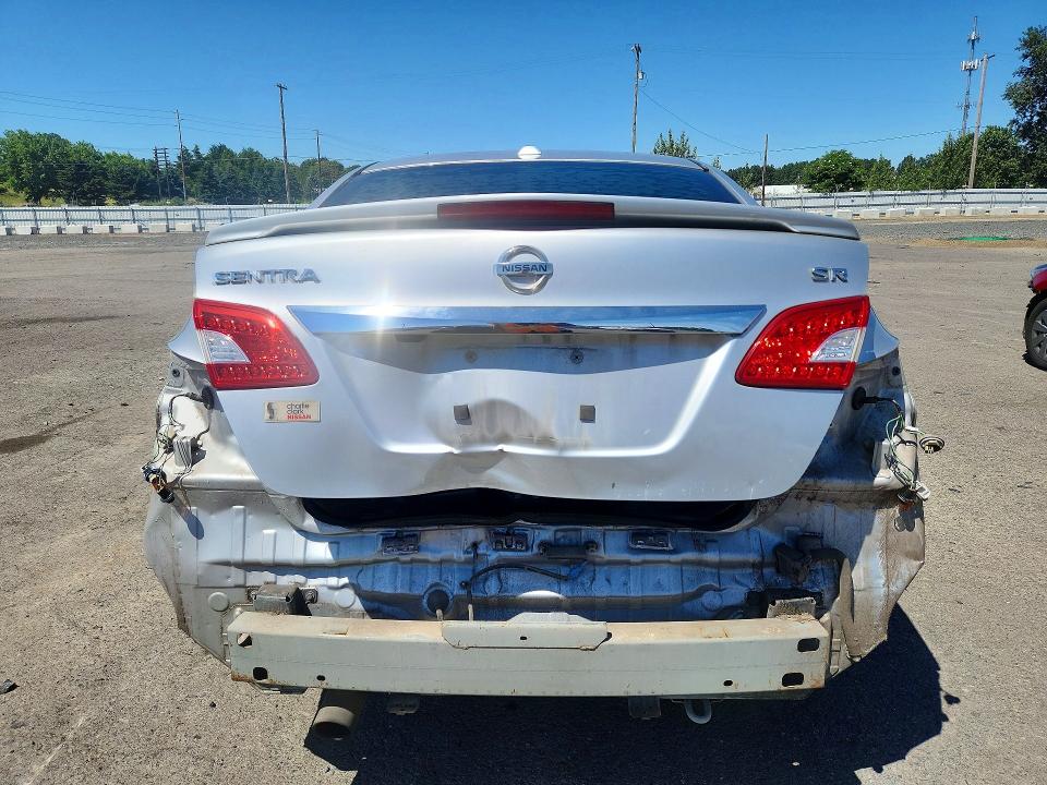 2015 Nissan Sentra მანქანა იყიდება აუქციონზე, vin: 3N1AB7AP7FY281797, აუქციონის ნომერი: 55791486