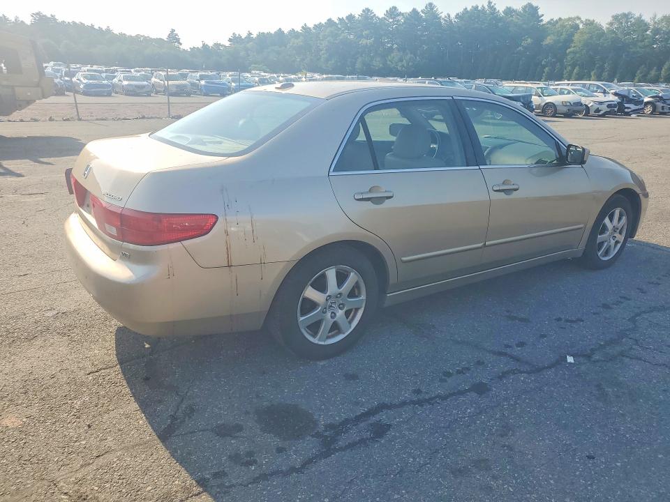 85637025 :رقم المزاد ، 1HGCM66525A038369 vin ، 2005 Honda Accord مزاد بيع