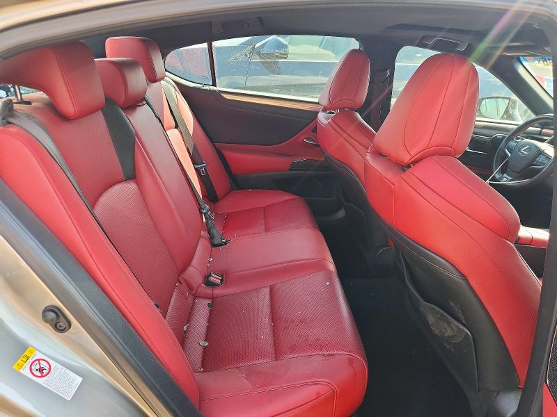 56614086 :رقم المزاد ، 58ABZ1B15KU005852 vin ، 2019 Lexus Es مزاد بيع