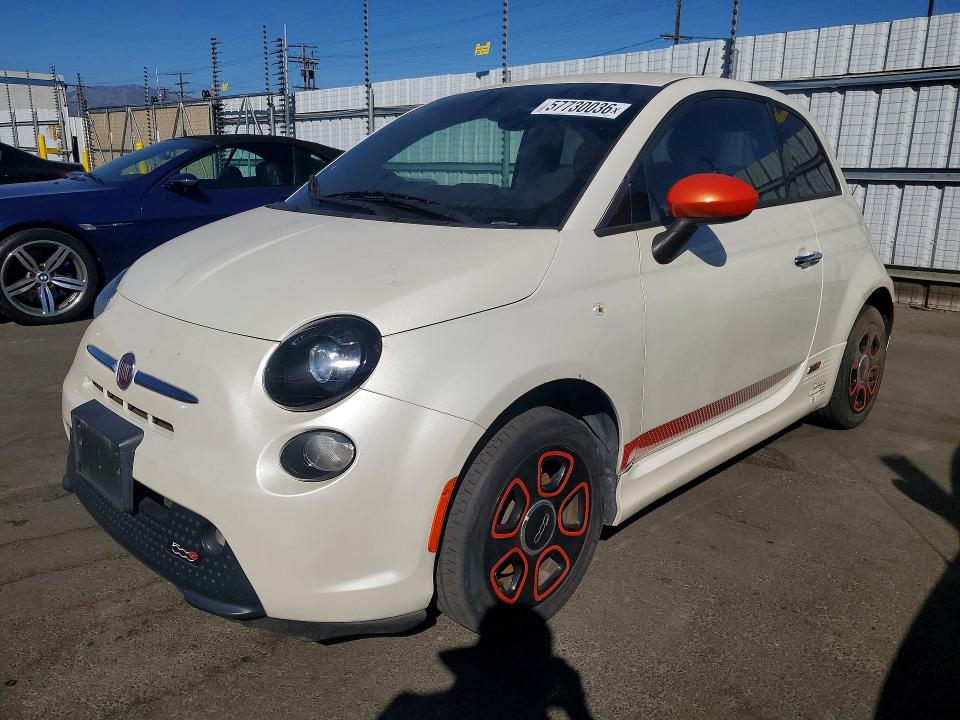Продаж на аукціоні авто 2016 Fiat 500, vin: 3C3CFFGE2GT165257, номер лоту: 57730036