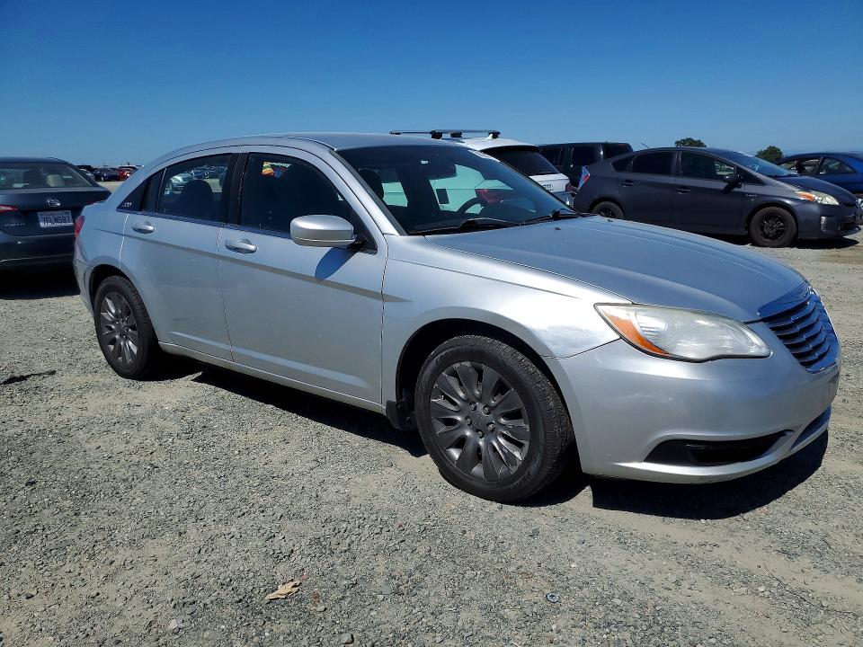 Продажа на аукционе авто 2011 Chrysler 200, vin: 1C3BC4FB6BN617820, номер лота: 56025366