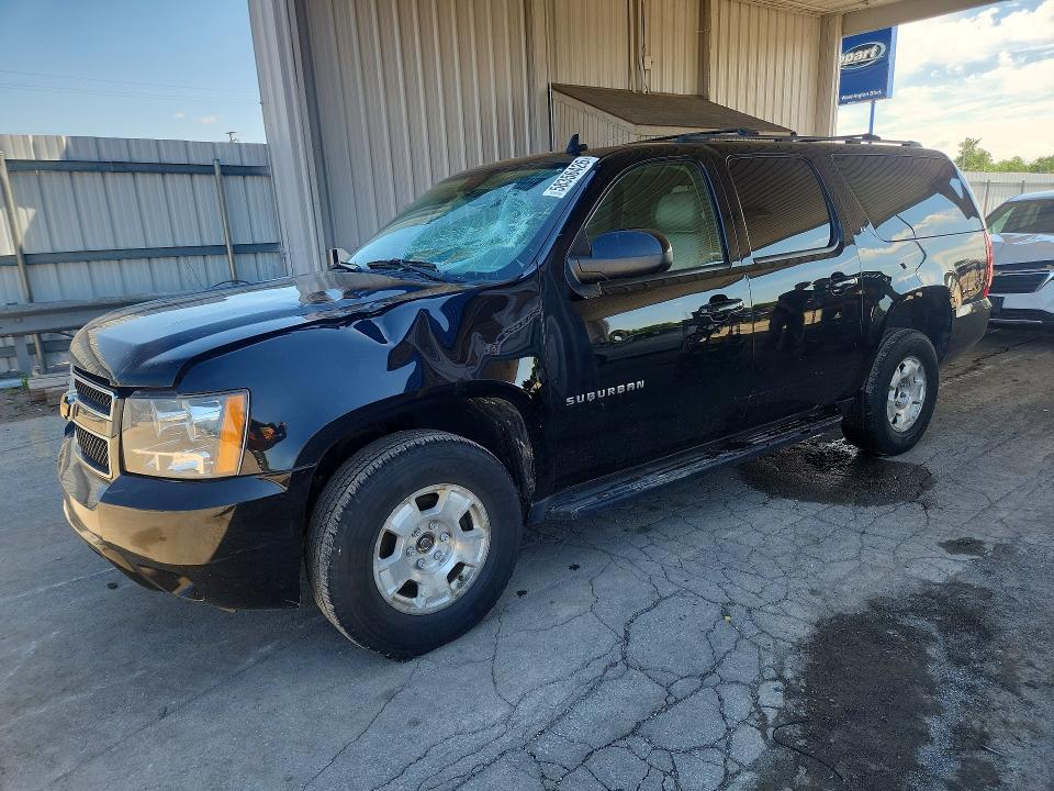 Продаж на аукціоні авто 2014 Chevrolet Suburban, vin: 1GNSKJE70ER131292, номер лоту: 58356426
