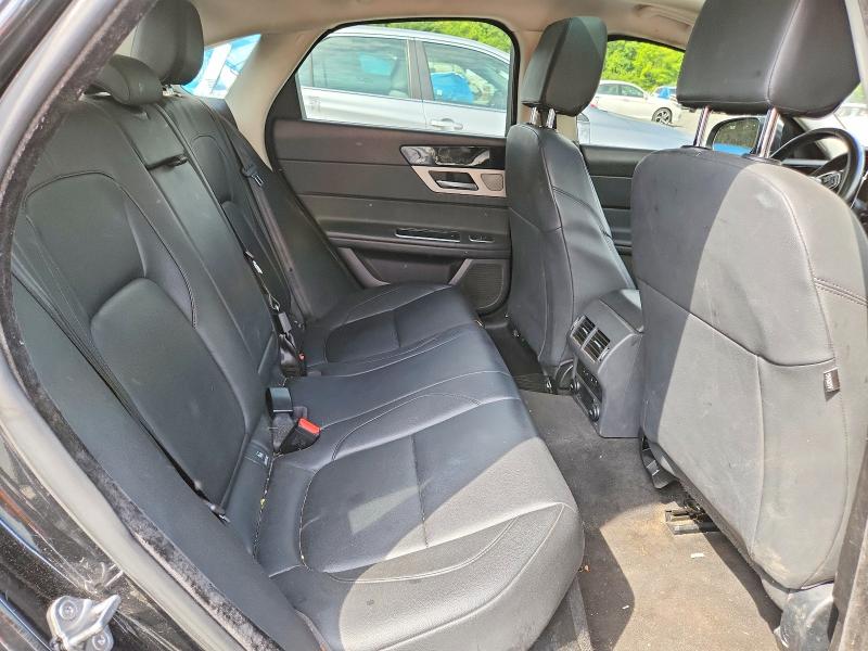 Aukcja sprzedaży 2017 Jaguar Xf, vin: SAJBJ4BN2HCY43165, numer aukcji: 56768196