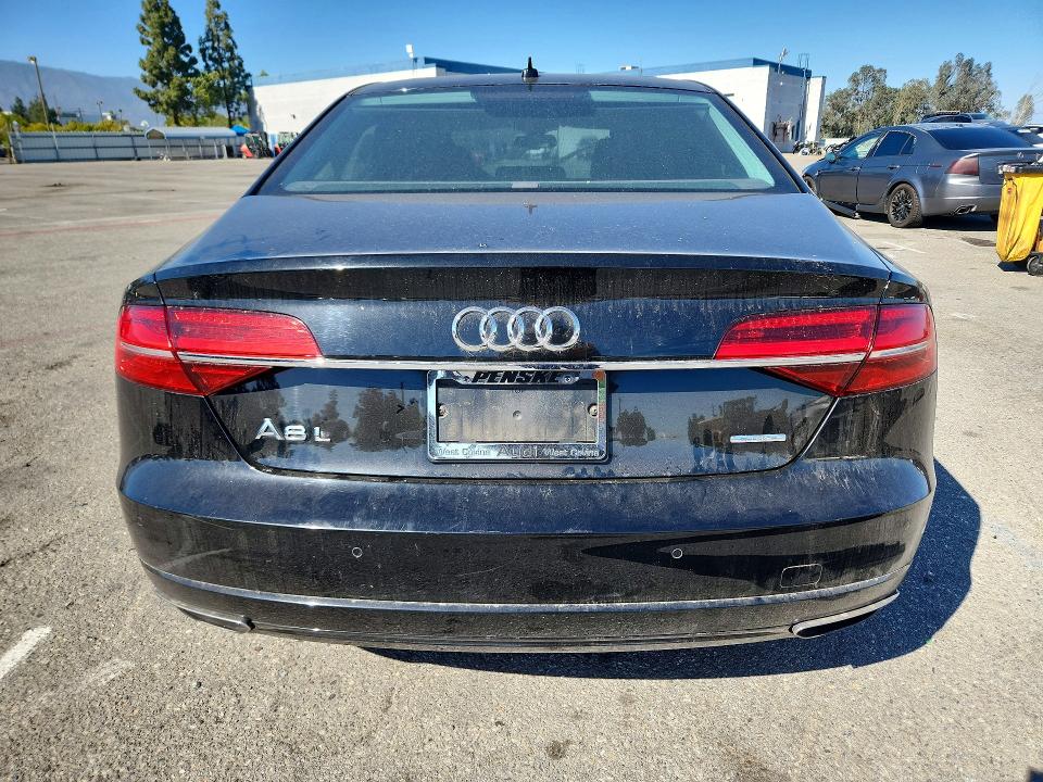 Продаж на аукціоні авто 2017 Audi A8, vin: WAU44AFD9HN011466, номер лоту: 57030706