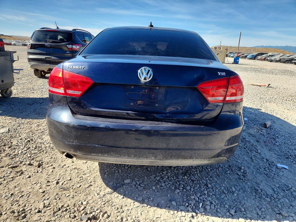 56967556 :رقم المزاد ، 1VWAT7A38EC075402 vin ، 2014 Volkswagen Passat مزاد بيع
