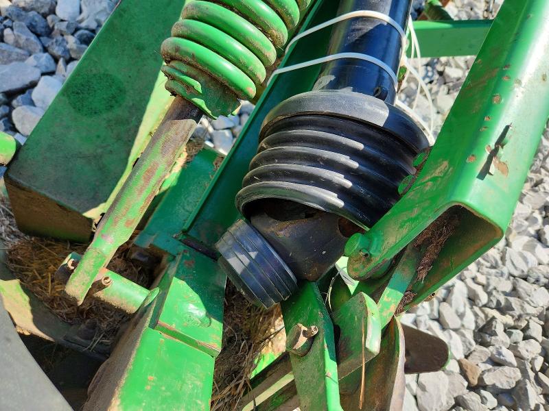 2012 John Deere 275 მანქანა იყიდება აუქციონზე, vin: N0V1N000056875296, აუქციონის ნომერი: 56875296