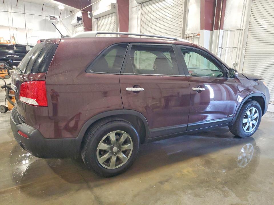 55711356 :رقم المزاد ، 5XYKTCA68CG243042 vin ، 2012 Kia Sorento مزاد بيع