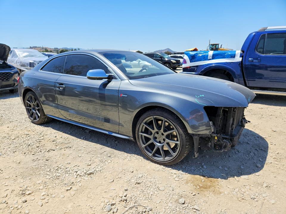 56966206 :رقم المزاد ، WAUCGAFR2FA030721 vin ، 2015 Audi S5 مزاد بيع