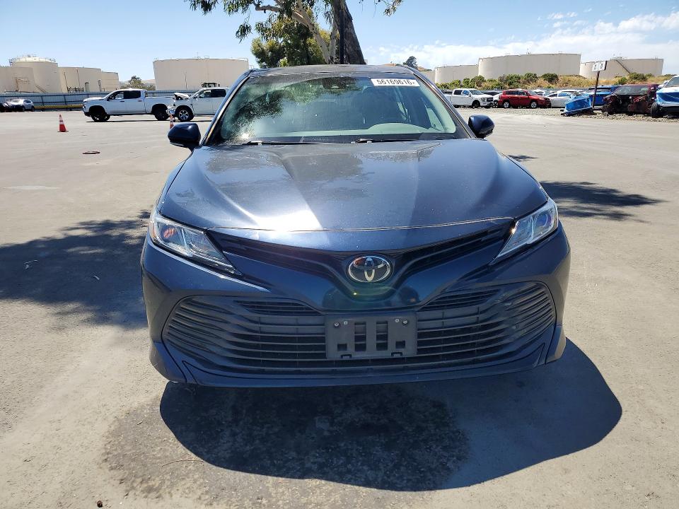 Продаж на аукціоні авто 2018 Toyota Camry, vin: 4T1B11HK6JU658316, номер лоту: 56169616