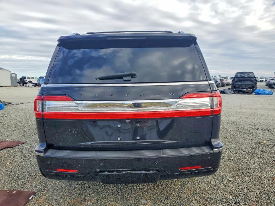 2019 Lincoln Navigator მანქანა იყიდება აუქციონზე, vin: 5LMJJ3TT2KEL17706, აუქციონის ნომერი: 58995506