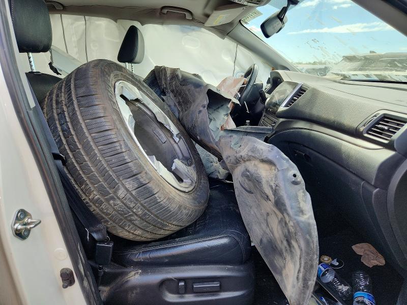 57970626 :رقم المزاد ، 5FNYF5H55JB012422 vin ، 2018 Honda Pilot مزاد بيع