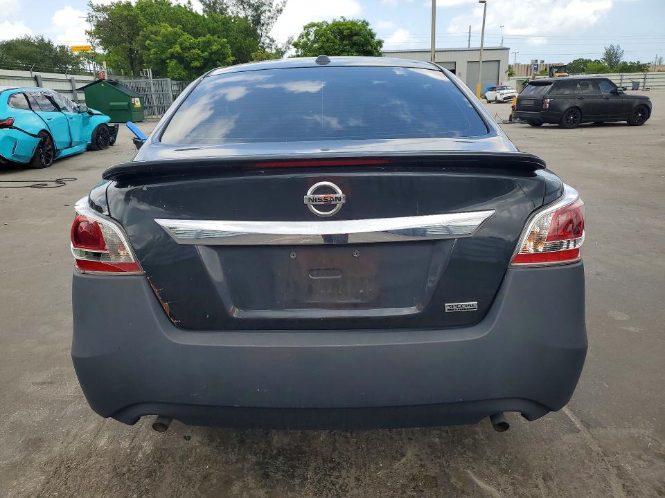 2015 Nissan Altima მანქანა იყიდება აუქციონზე, vin: 1N4AL3AP8FN897126, აუქციონის ნომერი: 59116476