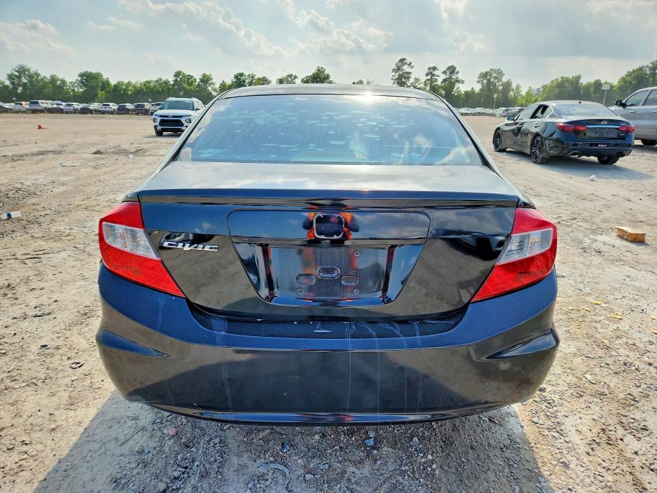 2012 Honda Civic მანქანა იყიდება აუქციონზე, vin: 2HGFB2F5XCH323301, აუქციონის ნომერი: 57526386