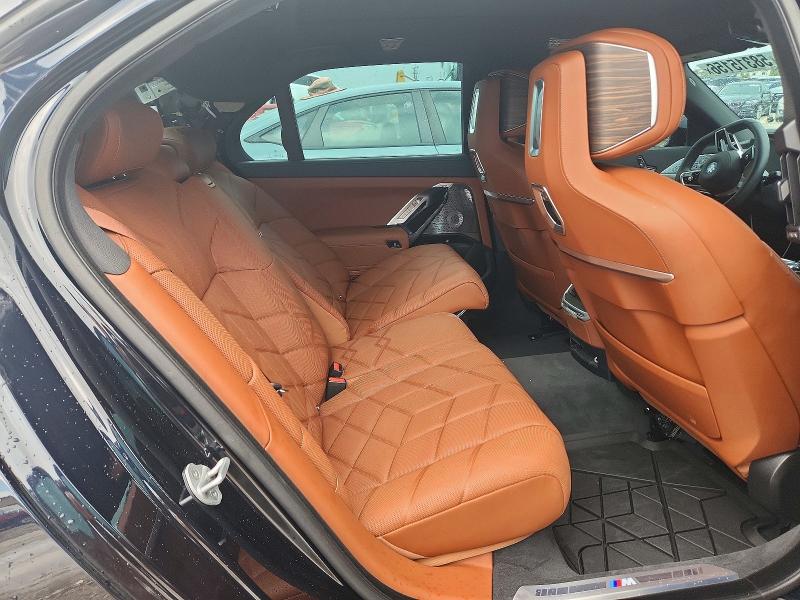 58315156 :رقم المزاد ، WBY53EJ05SCV16931 vin ، 2025 Bmw I7 مزاد بيع