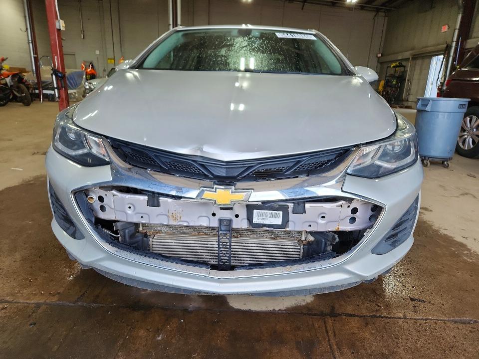 54418886 :رقم المزاد ، 1G1BE5SM8K7141912 vin ، 2019 Chevrolet Cruze مزاد بيع