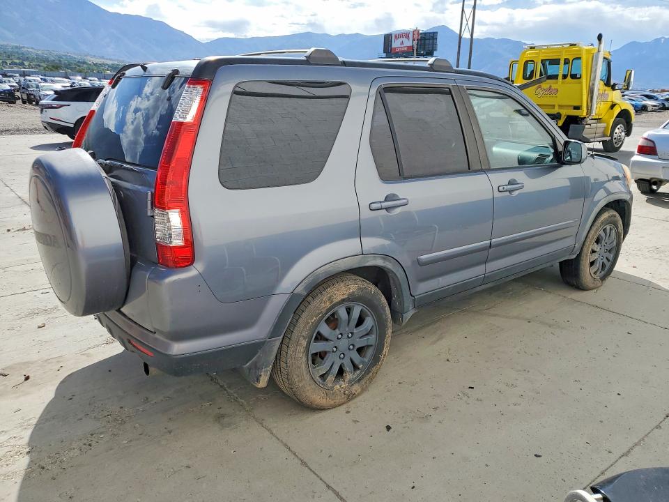 Продажа на аукционе авто 2005 Honda Cr-v, vin: JHLRD78955C060923, номер лота: 55434536