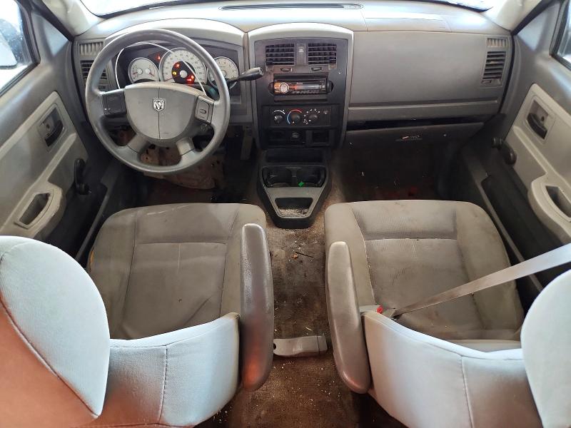 58751326 :رقم المزاد ، 1D7HE28N56S643673 vin ، 2006 Dodge Dakota مزاد بيع