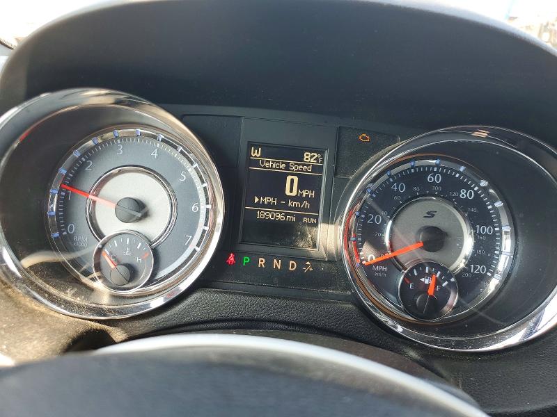 59062506 :رقم المزاد ، 2C4RC1HG6ER177865 vin ، 2014 Chrysler Town & Country مزاد بيع