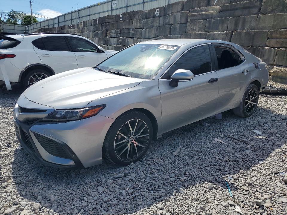 2023 Toyota Camry მანქანა იყიდება აუქციონზე, vin: 4T1G11AK7PU091977, აუქციონის ნომერი: 56239046