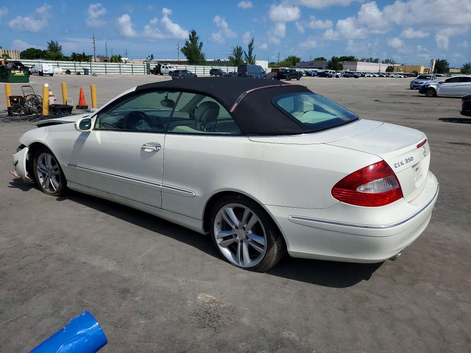 58781116 :رقم المزاد ، WDBTK56F78T096962 vin ، 2008 Mercedes-benz Clk مزاد بيع
