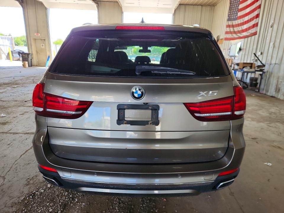 58464446 :رقم المزاد ، 5UXKR0C52J0X98264 vin ، 2018 Bmw X5 مزاد بيع