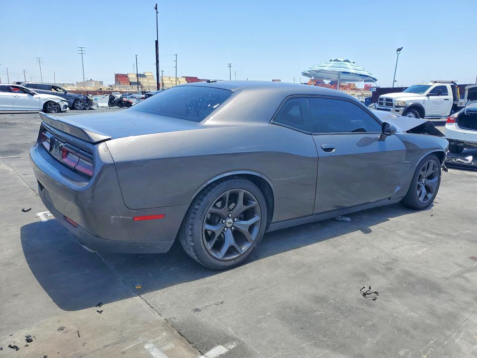 58328726 :رقم المزاد ، 2C3CDZBT5KH641905 vin ، 2019 Dodge Challenger مزاد بيع