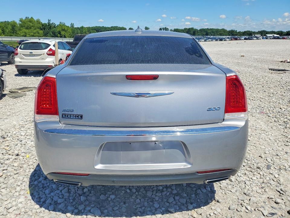 57910966 :رقم المزاد ، 2C3CCAKG2JH165117 vin ، 2018 Chrysler 300 مزاد بيع