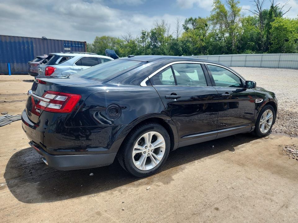 59137666 :رقم المزاد ، 1FAHP2E82FG177907 vin ، 2015 Ford Taurus مزاد بيع