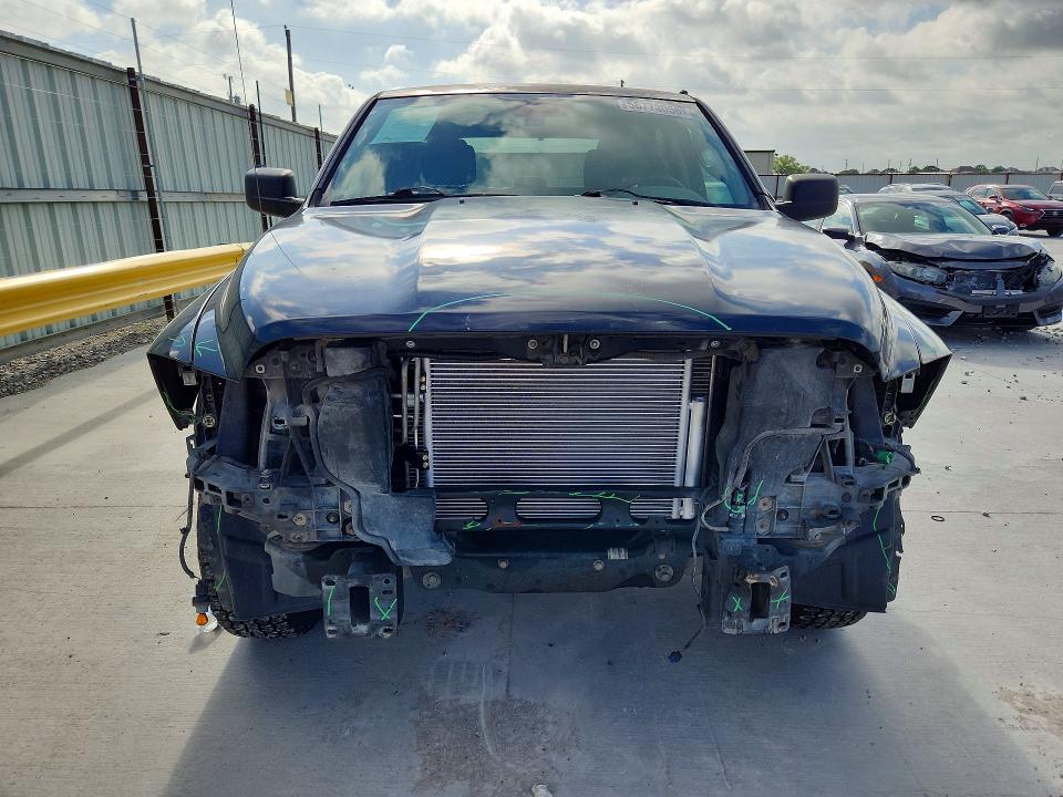 56773056 :رقم المزاد ، 1C6RR6KG5ES189936 vin ، 2014 Ram 1500 مزاد بيع