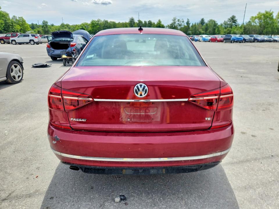 58363756 :رقم المزاد ، 1VWDT7A31HC007329 vin ، 2017 Volkswagen Passat مزاد بيع