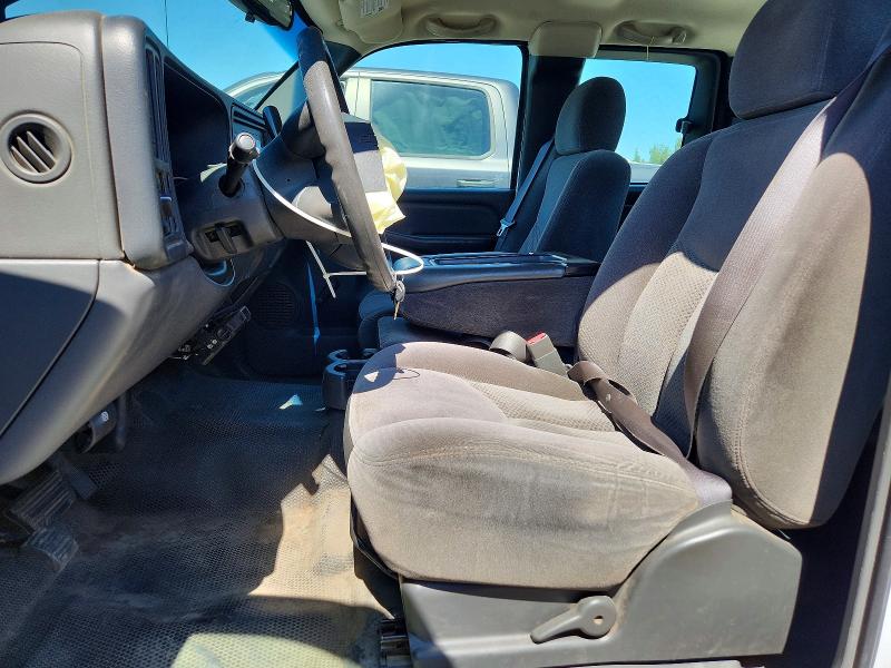 2006 Chevrolet Silverado მანქანა იყიდება აუქციონზე, vin: 2GCEC19V561270680, აუქციონის ნომერი: 55637136