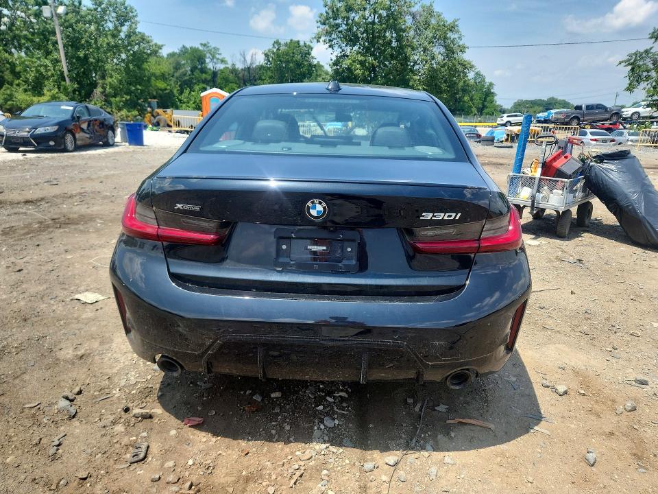 56986806 :رقم المزاد ، 3MW89FF0XP8D20166 vin ، 2023 Bmw 330xi مزاد بيع