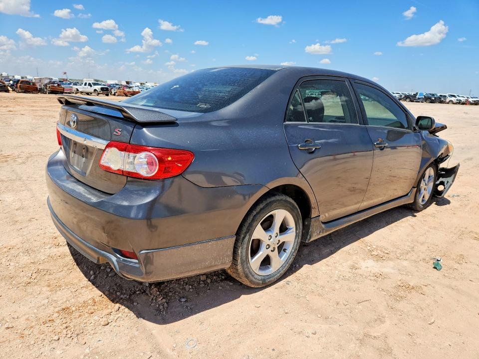 2013 Toyota Corolla მანქანა იყიდება აუქციონზე, vin: 5YFBU4EE4DP116984, აუქციონის ნომერი: 55576066