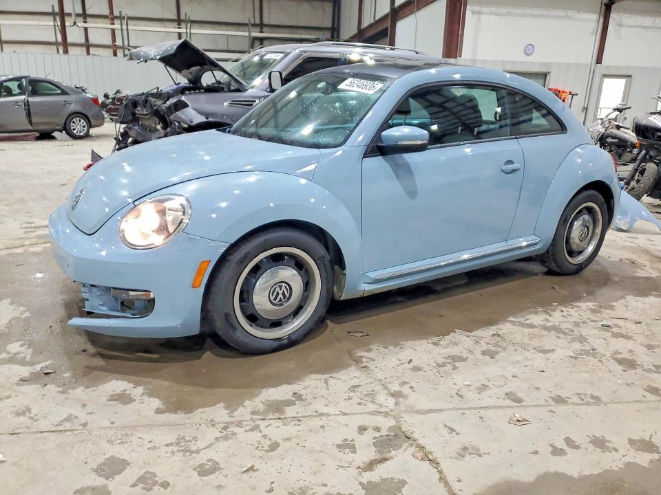 56246936 :رقم المزاد ، 3VWJX7AT5DM610316 vin ، 2013 Volkswagen Beetle مزاد بيع