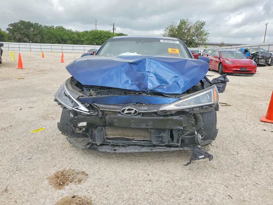 2019 Hyundai Elantra მანქანა იყიდება აუქციონზე, vin: 5NPD84LF5KH441484, აუქციონის ნომერი: 58560396
