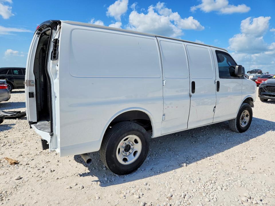 55700696 :رقم المزاد ، 1GCWGAFP5R1190546 vin ، 2024 Chevrolet Express G2500 مزاد بيع