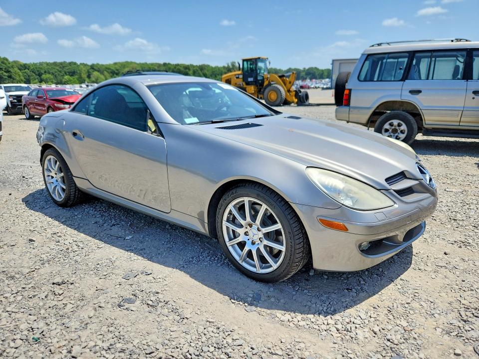 Aukcja sprzedaży 2005 Mercedes-benz Slk, vin: WDBWK56FX5F040702, numer aukcji: 85623305