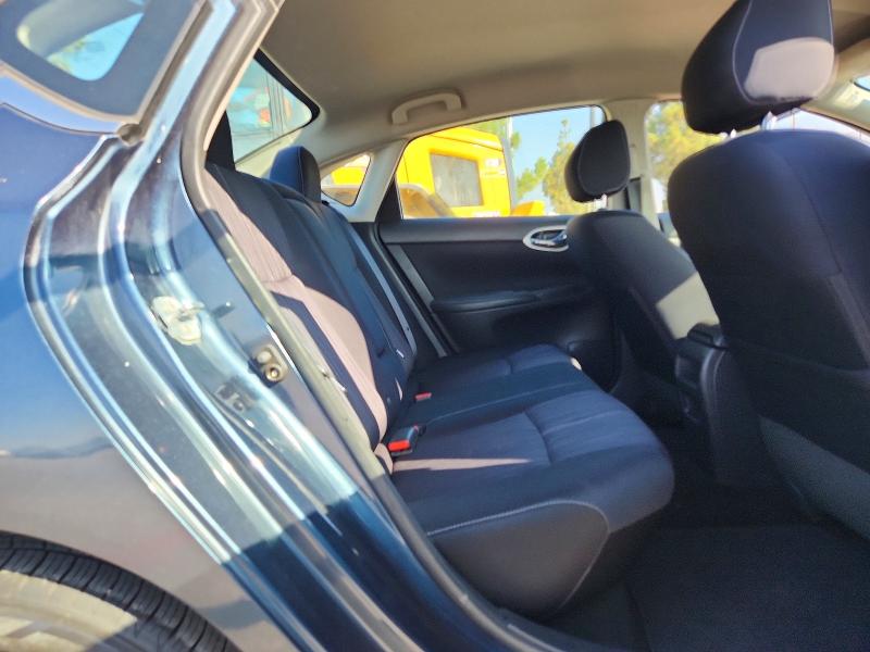 2017 Nissan Sentra მანქანა იყიდება აუქციონზე, vin: 3N1AB7AP8HL640302, აუქციონის ნომერი: 56415196
