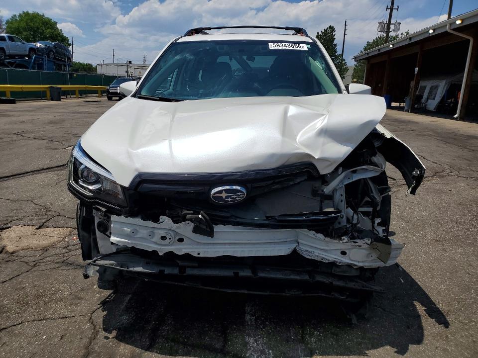 Продажа на аукционе авто 2019 Subaru Forester, vin: JF2SKAKC6KH595409, номер лота: 59343666
