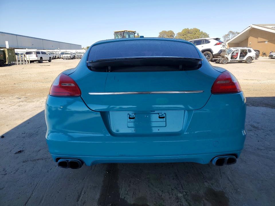 57755296 :رقم المزاد ، WP0AB2A79AL062874 vin ، 2010 Porsche Panamera مزاد بيع