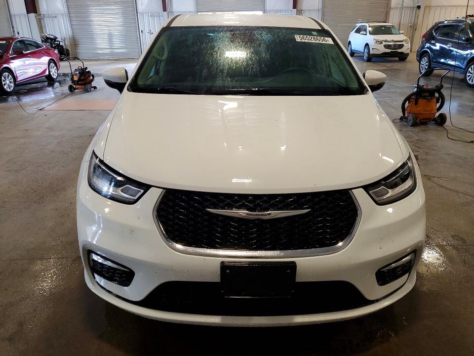 Продажа на аукционе авто 2023 Chrysler Pacifica, vin: 2C4RC1BG6PR591157, номер лота: 56528656