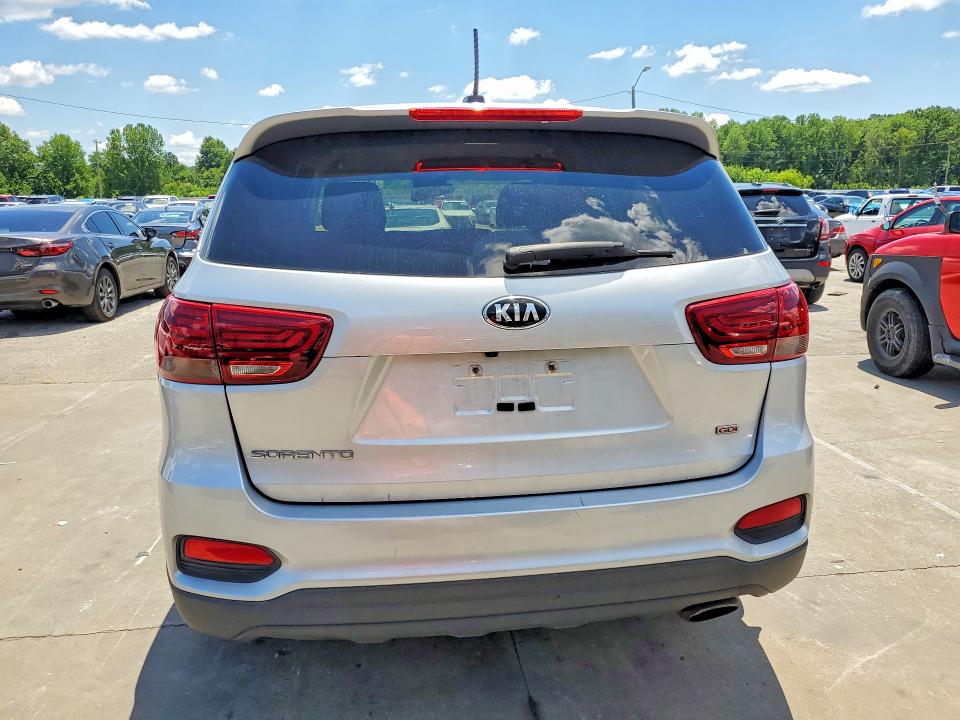 2019 Kia Sorento მანქანა იყიდება აუქციონზე, vin: 5XYPG4A34KG540572, აუქციონის ნომერი: 58382496