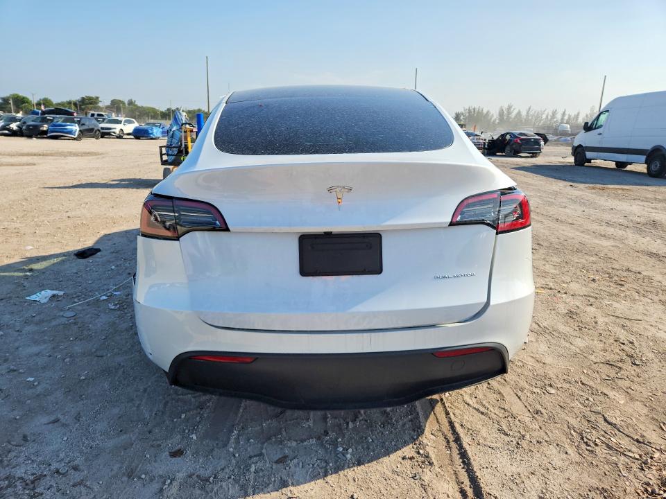 Продажа на аукционе авто 2023 Tesla Model Y, vin: 7SAYGAEE8PF933944, номер лота: 57919426