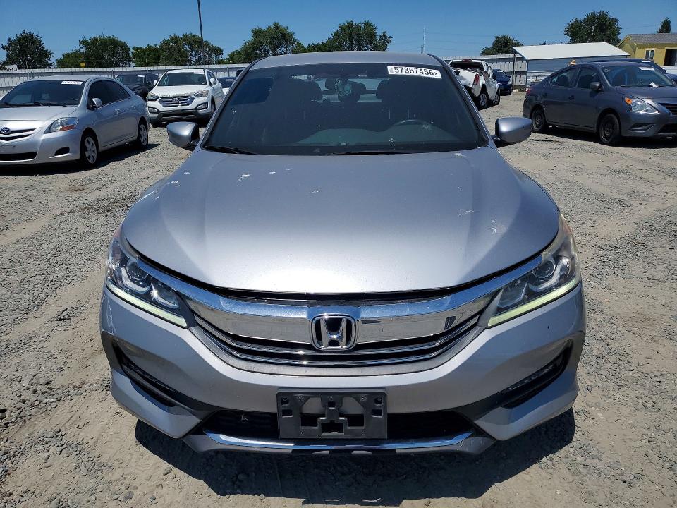 Aukcja sprzedaży 2017 Honda Accord, vin: 1HGCR2F51HA101105, numer aukcji: 57357456