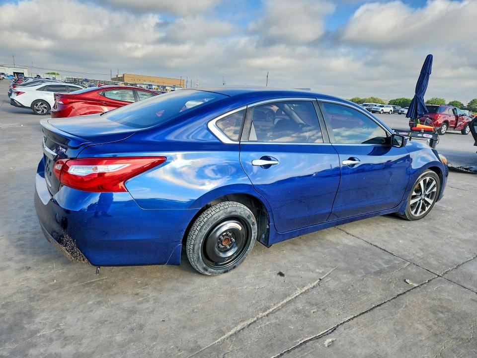 Продажа на аукционе авто 2016 Nissan Altima, vin: 1N4AL3AP6GC135152, номер лота: 57715906