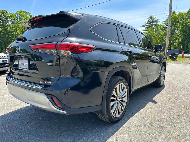 Продажа на аукционе авто 2023 Toyota Highlander, vin: 5TDKDRAH8PS508181, номер лота: 52369446