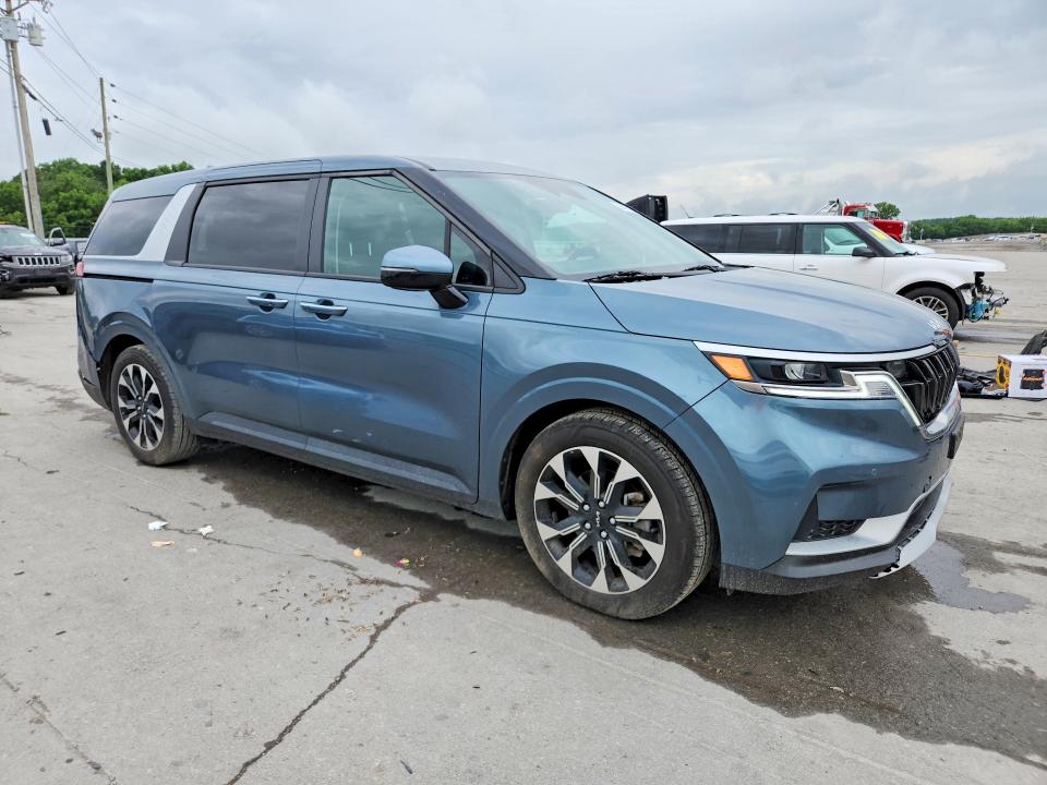 56571516 :رقم المزاد ، KNDNC5H32R6433578 vin ، 2024 Kia Carnival مزاد بيع